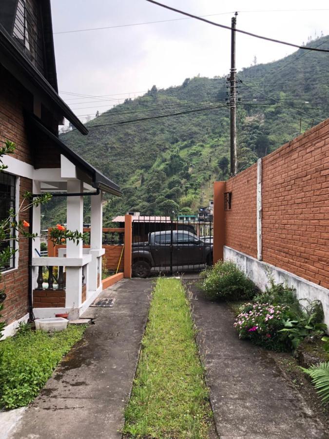 Mountain Chalet - Tungurahua Hot Springs/Aguas Termales Baños Eksteriør billede